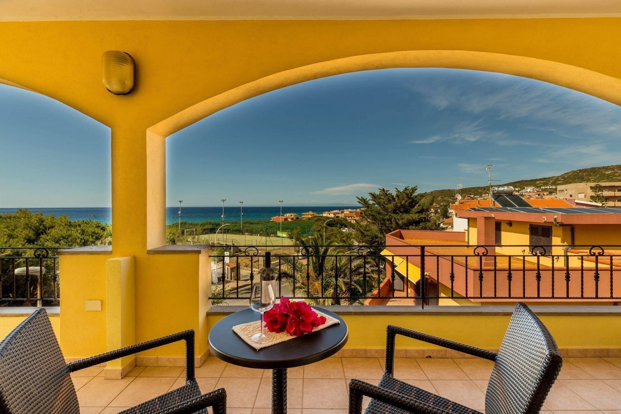 Hotel Rosa Dei Venti Castelsardo Dış mekan fotoğraf